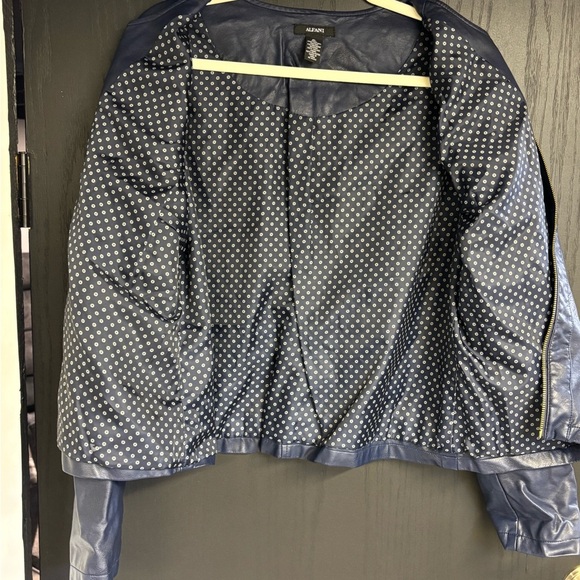 Alfani Blue Leather Jacket Sleek Motorcycle Style women’s XL - Picture 4 of 4